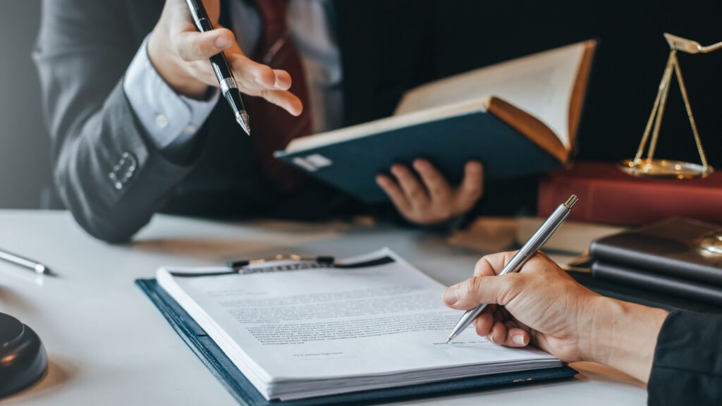 How Dog Bite Accident Attorneys in California Build a Claim From Start to Finish