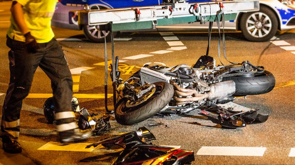 Motorcycle Accident Lawyers in Bakersfield at Robert Hindin & Associates