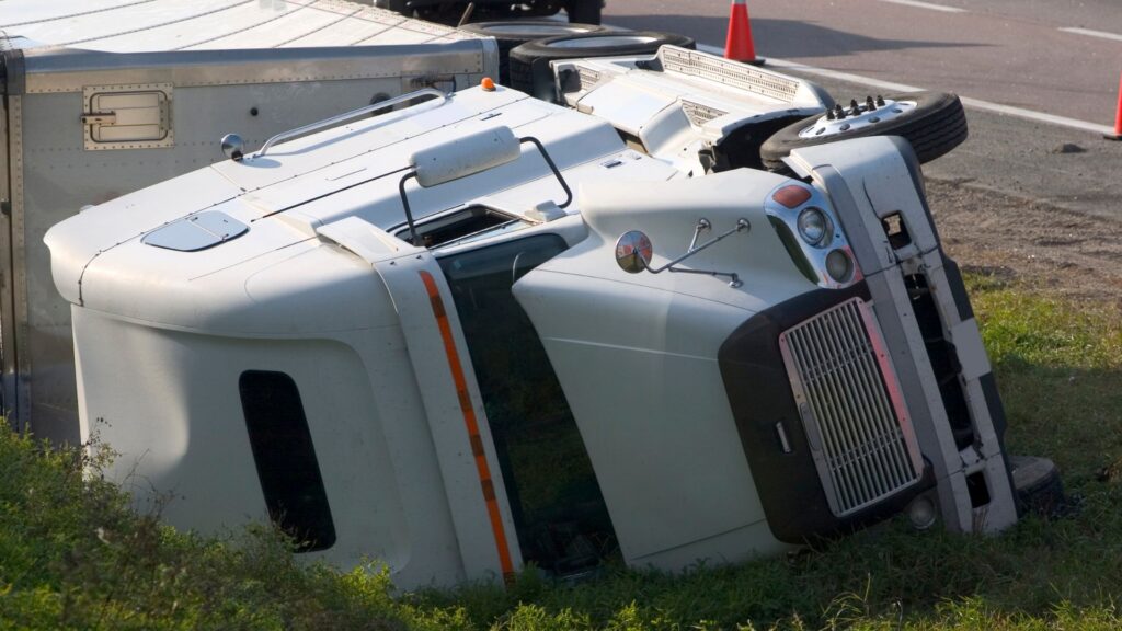 Truck Accident Lawyers in Long Beach at Robert Hindin & Associates