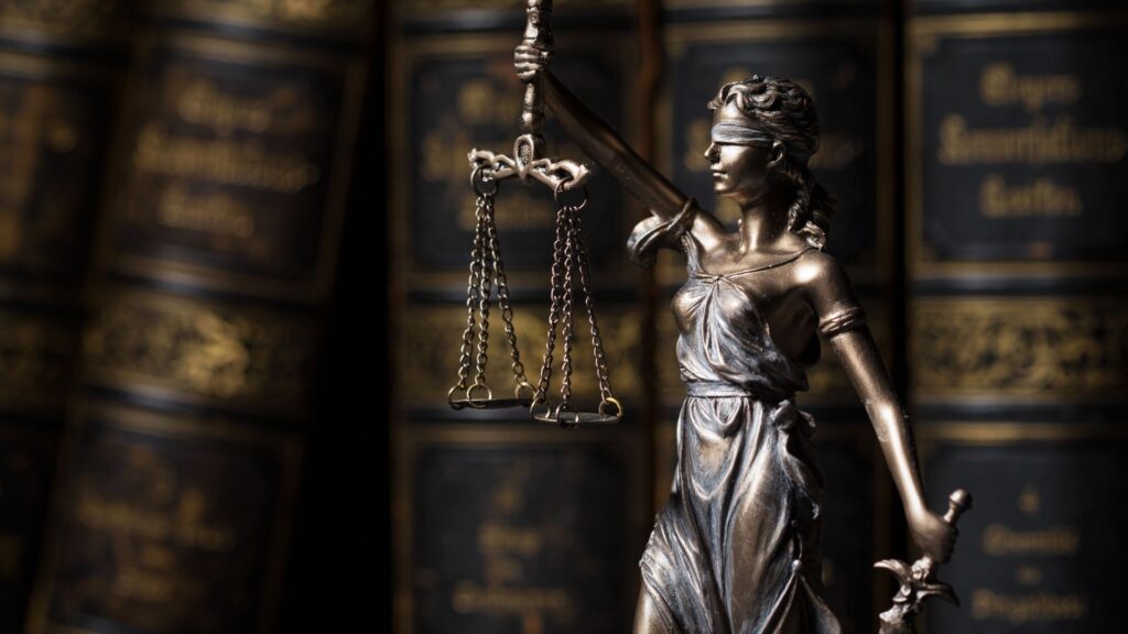 What Evidence Can Help Truck Accident Lawyers in San Diego Build a Claim in California