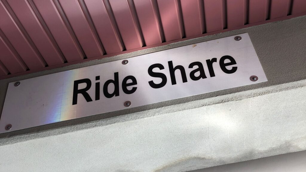 Rideshare Accident Lawyers in Santa Ana at Robert Hindin & Associates